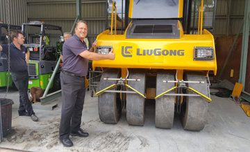柳工壓路機(jī)澳洲市場(chǎng)結(jié)碩果