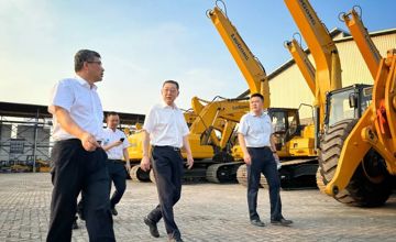 政企同心 共謀發(fā)展 | 柳州市市長張壯一行到柳工印尼公司考察調研