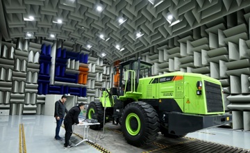 優(yōu)秀創(chuàng)新平臺(tái)！優(yōu)秀工作者！柳工獲工程機(jī)械行業(yè)表彰