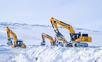 17 載筑夢(mèng)冰原！柳工榮膺 “中國極地考察先進(jìn)集體”